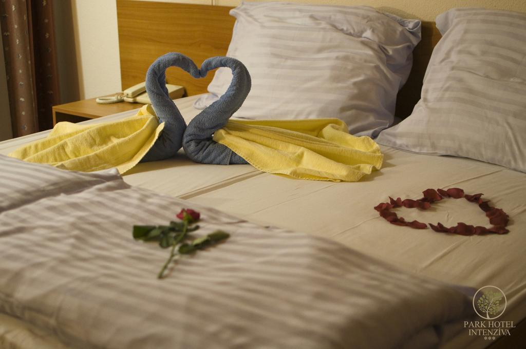 Intersport Hotel Stupava Esterno foto